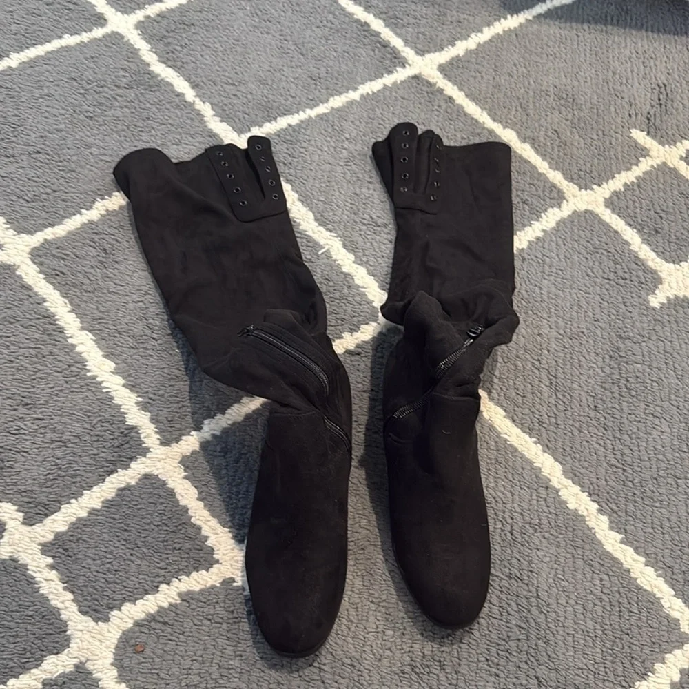 Black Over-the-Knee Women's Boots